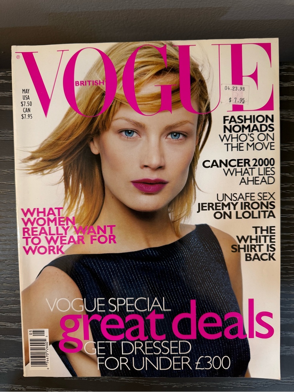 British Vogue May 1998: Cover - Carolyn Murphy